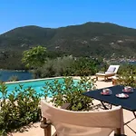 Phos - Boutique Stone And Wood Sanctuary With Private Pool Near * Sivota