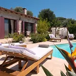 Phos - Boutique Stone And Wood Sanctuary With Private Pool Near Villa *