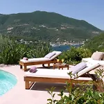 Phos - Boutique Stone And Wood Sanctuary With Private Pool Near Sivota