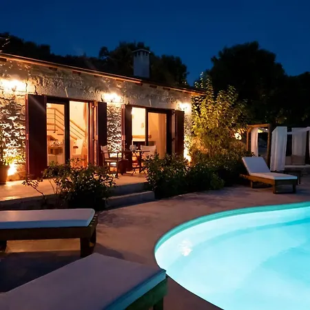 Phos Stone And Wood Sanctuary With Private Pool Near Villa Szívota