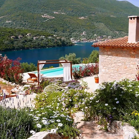 Phos Stone And Wood Sanctuary With Private Pool Near * Szívota