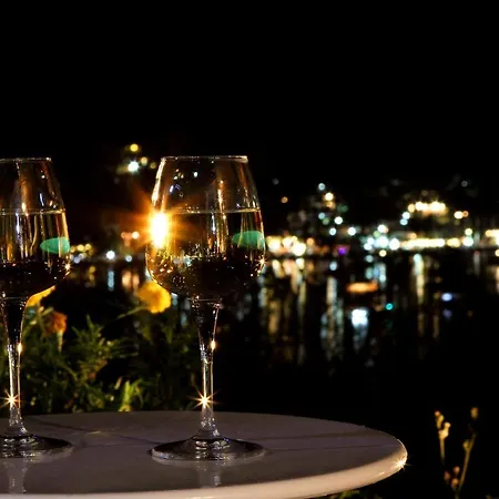 וילה Amapola Boutique With Sea Access - Phos