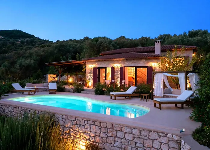 Villa Phos - Boutique Stone And Wood Sanctuary With Private Pool Near Sivota